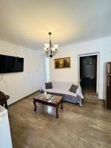 Vintage house akoumia