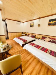 Mèo Vạc Beehive House