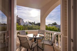 Superior One-Bedroom Apartment with Balcony room in Villa Rajski Dvor