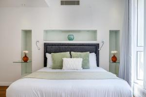 Welcome London - The Piazza