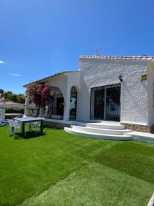 Independent Villa BEACH HOUSE EL BOSQUE