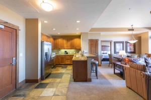 Iron Horse Lodge North 307 by East West Hospitality