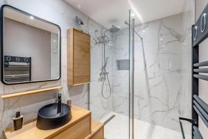 Spacious Family Loft - Prime Location - Croisette and Palais - by Totolulucannes