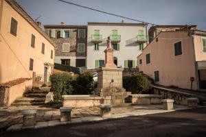 B&B / Chambres d'hotes Chambre de charme a Evisa : photos des chambres
