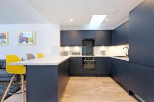 Contemporary Luxury Lodge, Aberdeen West