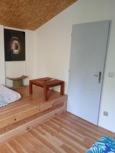 Maisons de vacances Entre les cedres : photos des chambres