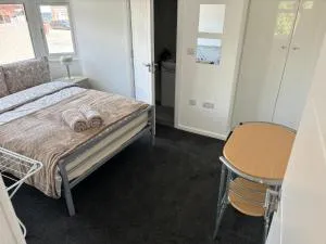Self Contained Rooms in Cambridge - Little Wilbraham