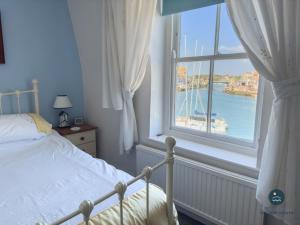 14 Nothe Parade - Waterfront Holiday Cottage