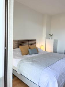 Enjoy 3 in 1 - Sea, Golf and Mountains