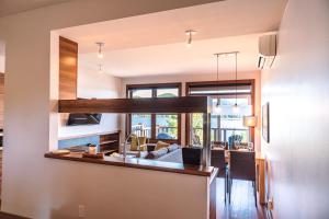 Lakefront, Mountain View - Resort Loft