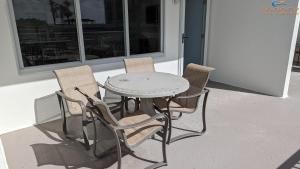 Island Surf 8-Walk Out your Back Door to the Beach