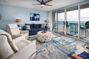 IP510-Beautifully 3BD Beachfront-Beach Service