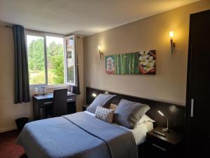 Hotels Hotel Bal : photos des chambres