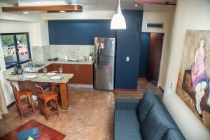 Hotel Puerto Playa Suites
