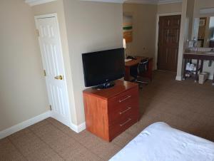 SAMIR Stay at NW Expressway