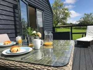 Little Pyes barn - Whatlington