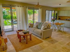 Villa Gabriel, un meublé de tourisme 3 étoiles au cœur de Goult