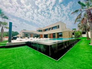 Inmovecos Villa Gawy 2 de Lujo con piscina privada