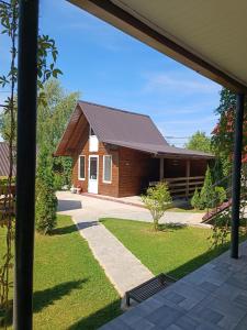 гостинний двір