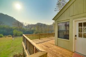 Rustic Reliance Cabin Fly Fish the Hiwassee River - Turtletown