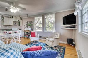 Mountain-View Cottage in Nogal Near Natl Forest!