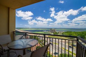 Charming Harborwalk Vacation Rental