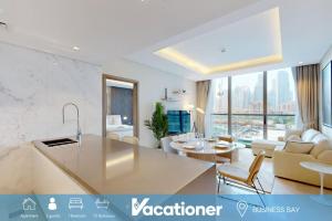 Vacationer Holiday Homes I Modern 1 Bedroom I Stunning Burj Khalifa View I Business Bay