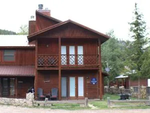 River Garden - Washer - Dryer - Fireplace - Satellite - WiFi - Near the River - Mesita