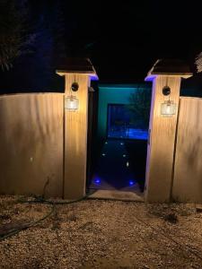 Villas Emotion spa84 Appart piscine interieur et jacuzzi : photos des chambres