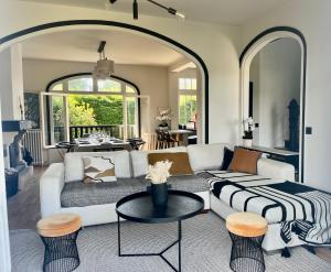 Villa grand jardin Deauville Centre 800 m plage