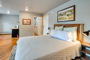 Cozy Meredith Studio Near Lakes and Downtown