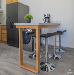 Modern Condo Pools Private BBQ Malecon 4 Blocks