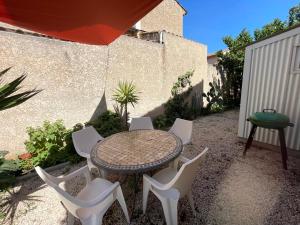 Appartements Cocon douillet avec jardin pres de la mer : photos des chambres