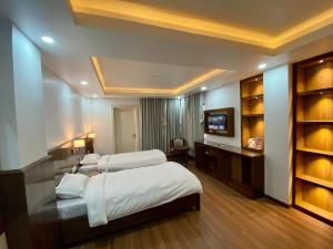 Hotel TEO SUITES International Airport