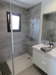Appartements Les Jardins d'Oc - Wifi, Terrasse et Jardinet - Appart T2 neuf : photos des chambres