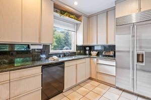 Lodge at Lionshead 11