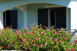 Apartments with parking space Sevid, Trogir - 16111