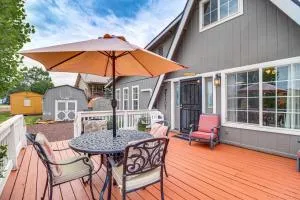 Mountain-View Cabin in Pinetop with Fire Pit and Yard - Vernon