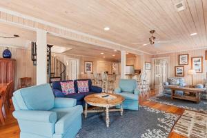 CasaUp Charming Duplex in Beautiful Pawleys Island