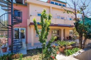 Apartments by the sea Barbat, Rab - 21783 