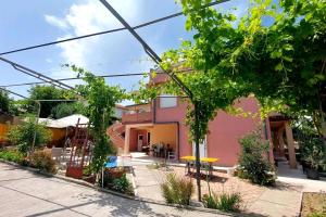Apartments by the sea Barbat, Rab - 21783 