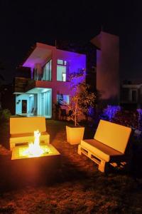 Villa with breath taking views!