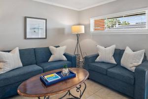 Gulf Terrace 244 - Cast Away