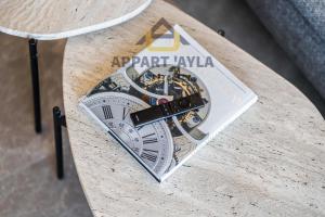 Royal Ocean Suite - By Ayla Stay