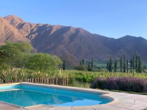 Miraluna Bodega Boutique