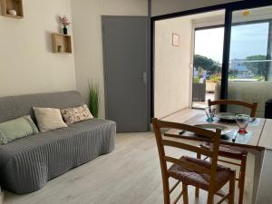 Appartement rénové avec terrasse près du port, 4 couchages - FR-1-309-473