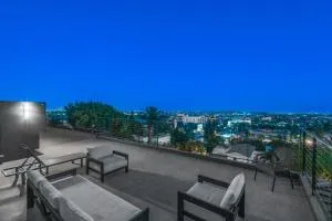 West Hollywood Luxury Villa with Views - 比弗利山庄