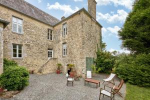 B&B / Chambres d'hotes MANOIR du QUESNAY : photos des chambres