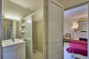 B&B / Chambres d'hotes MANOIR du QUESNAY : photos des chambres