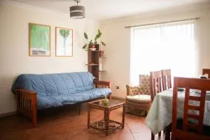 Casa Avenida Amsterdam - Los Queñes